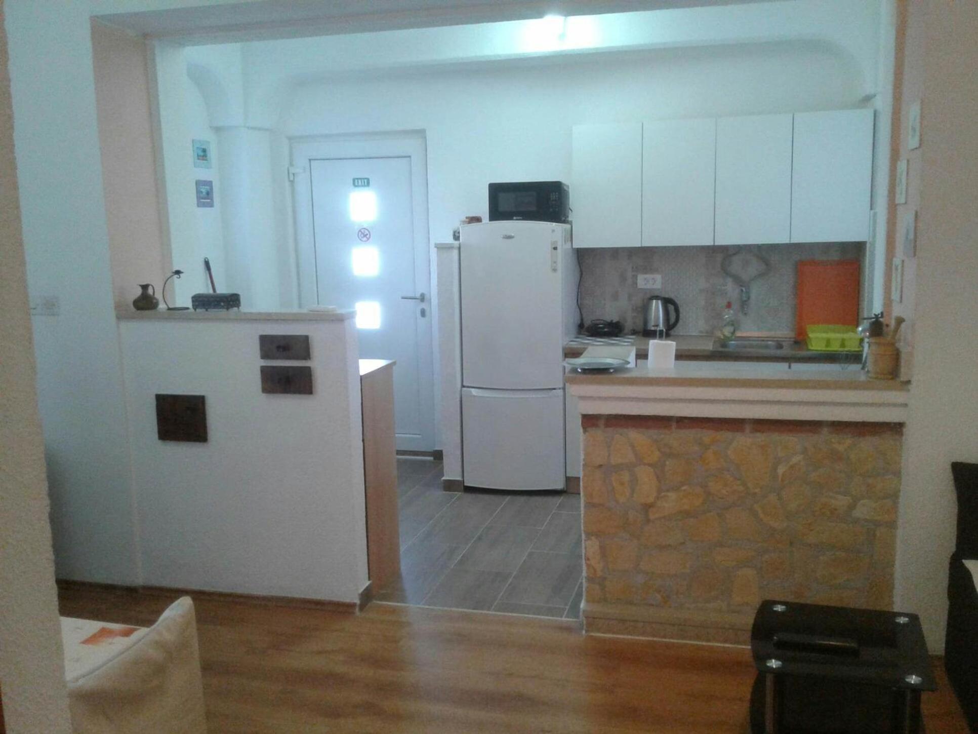 Metti Apartments 1 Kmeti Bagian luar foto